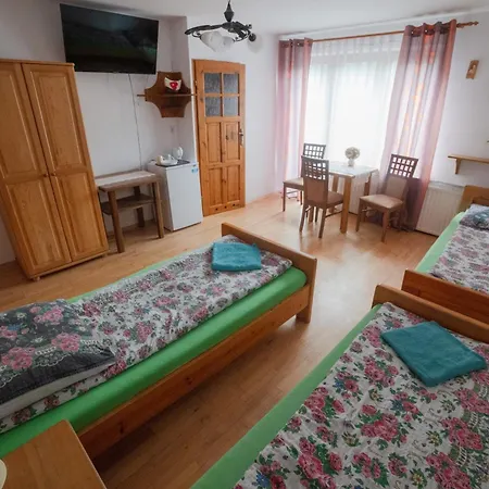 Villa Wisniowy Gaj Ujanowice Exterior foto