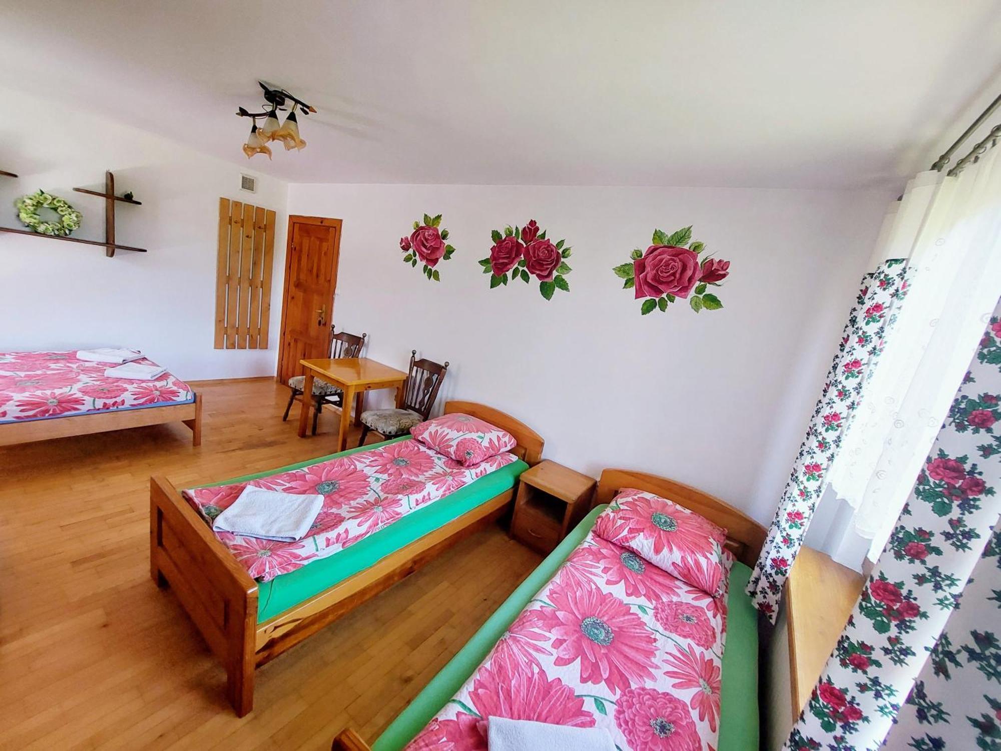 Wisniowy Gaj * Ujanowice